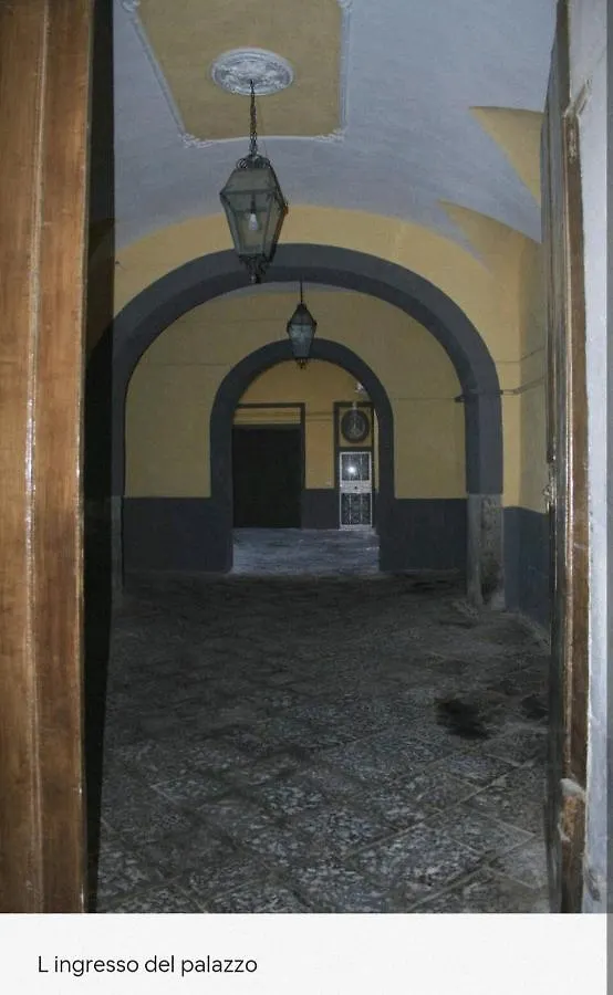 شقة Piccola Maison Nel Centro Di Napoli إيطاليا