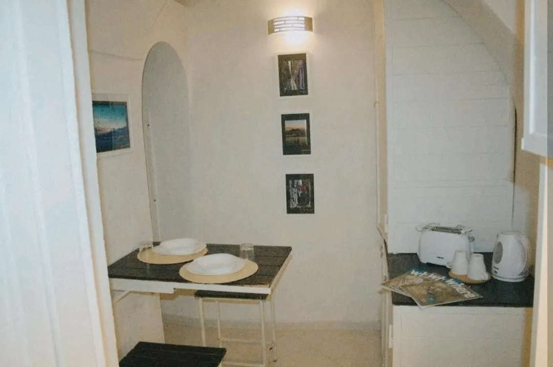 Piccola Maison Nel Centro Di Napoli Italien