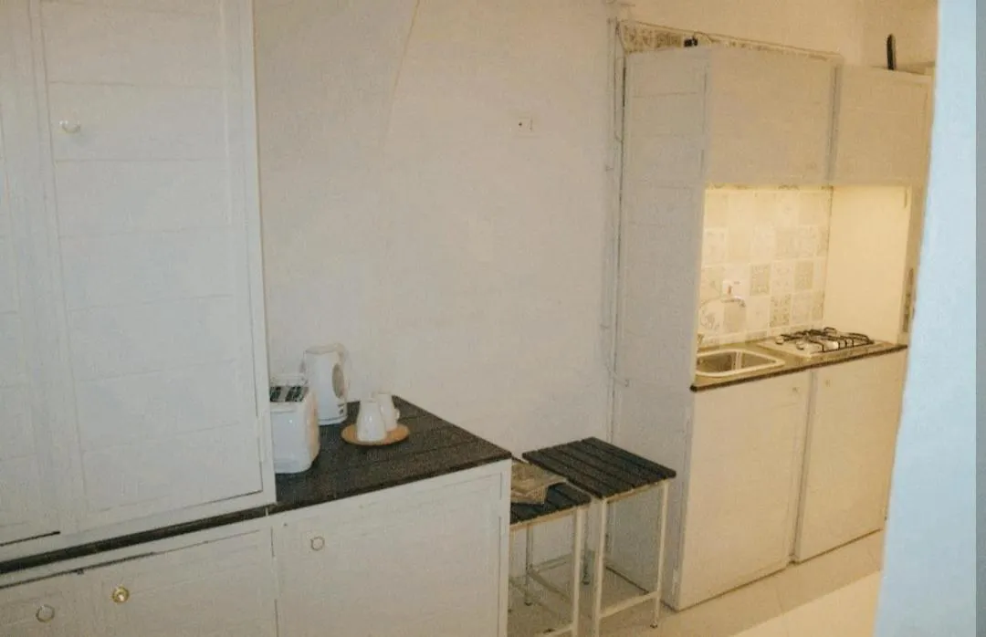 Piccola Maison Nel Centro Di Napoli Lägenhet